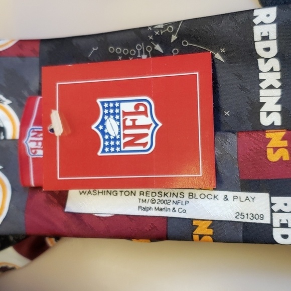 NWT Redskins Block &Play 2002 Vintage Collectible Tie Deadstock Item Redskins